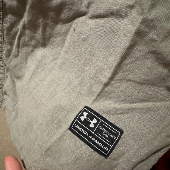 Under armor button down - Picture 2 of 3
